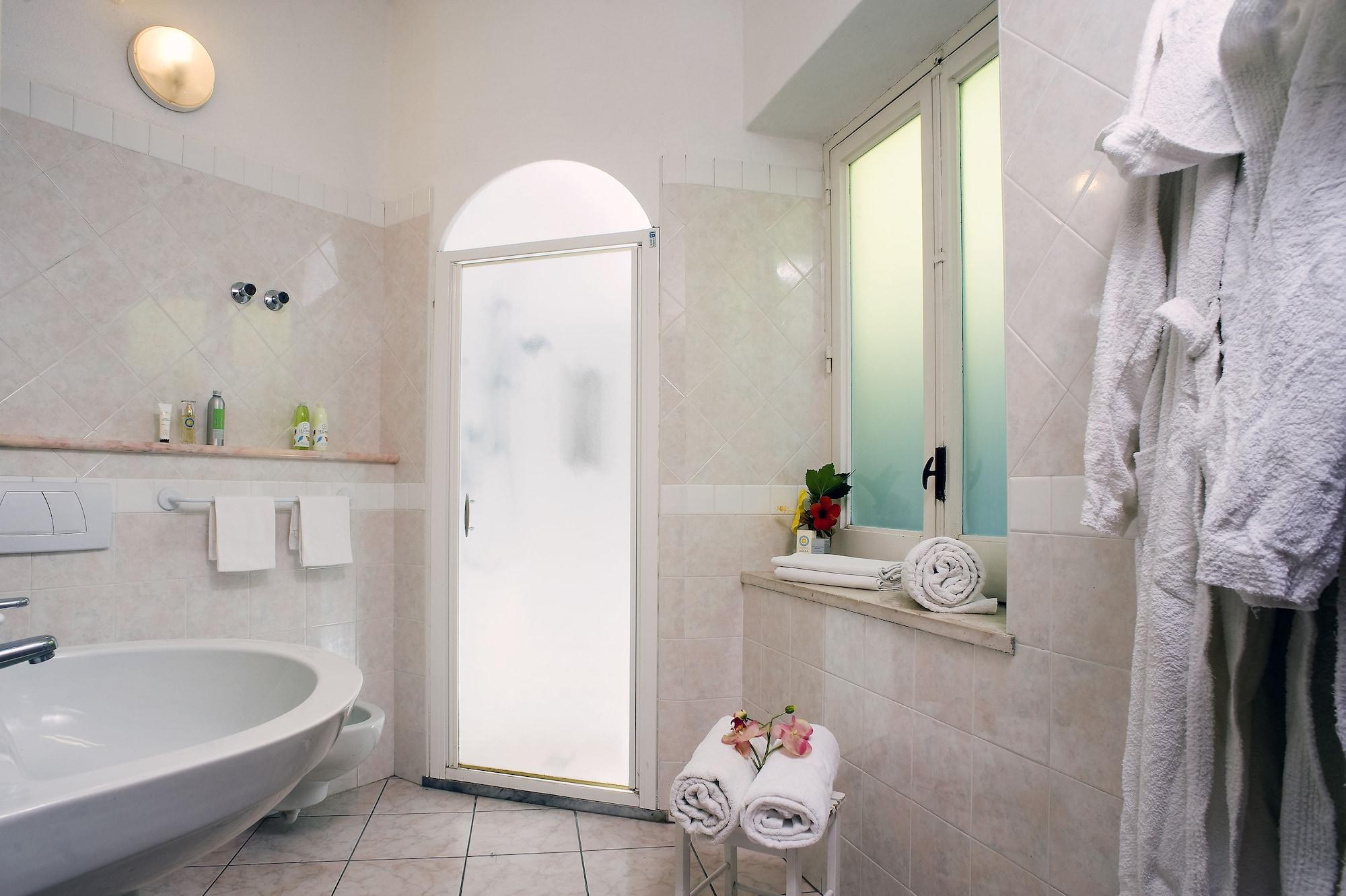 Villa Angela Hotel & Spa Forio di Ischia エクステリア 写真