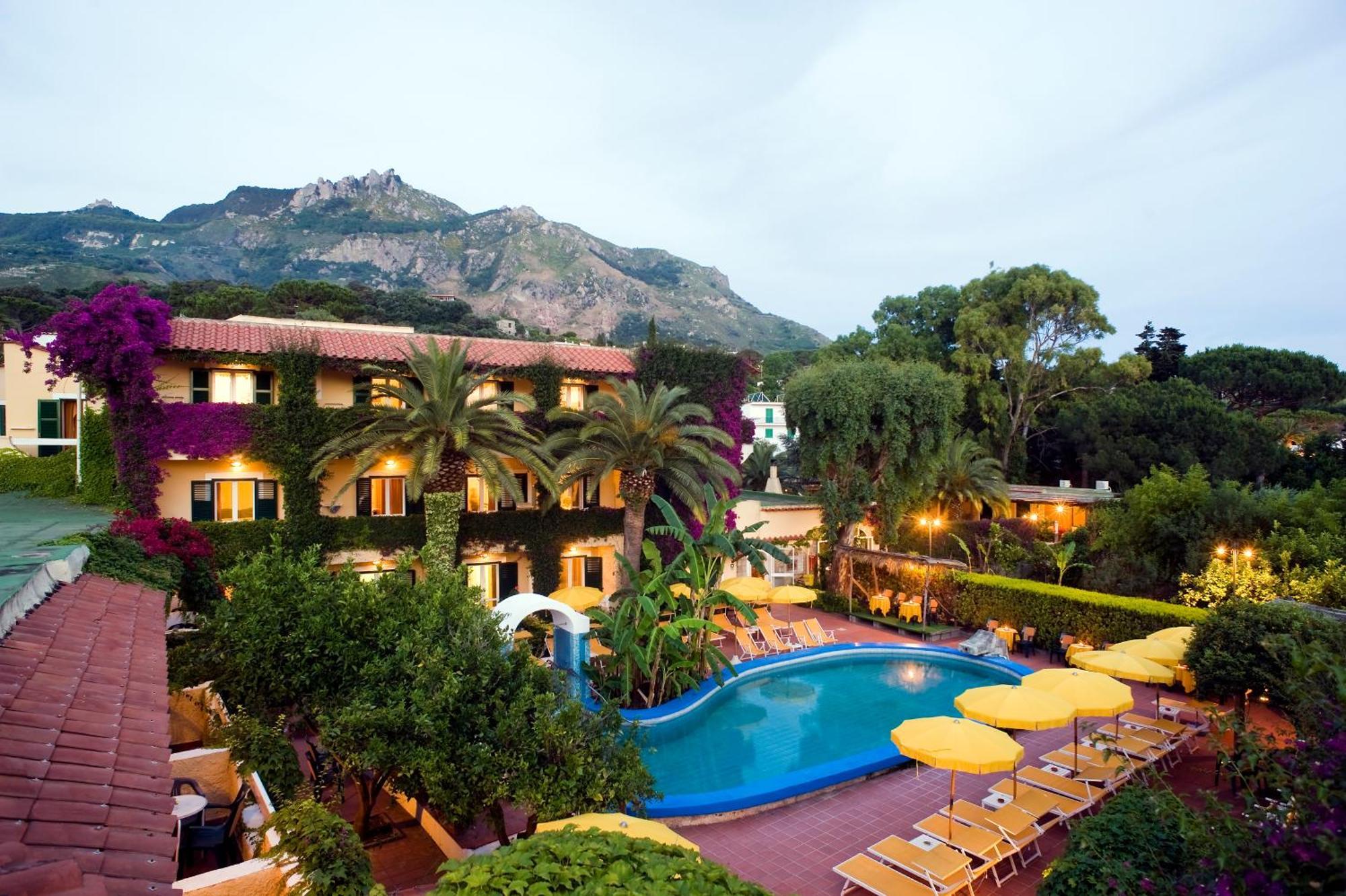 Villa Angela Hotel & Spa Forio di Ischia エクステリア 写真