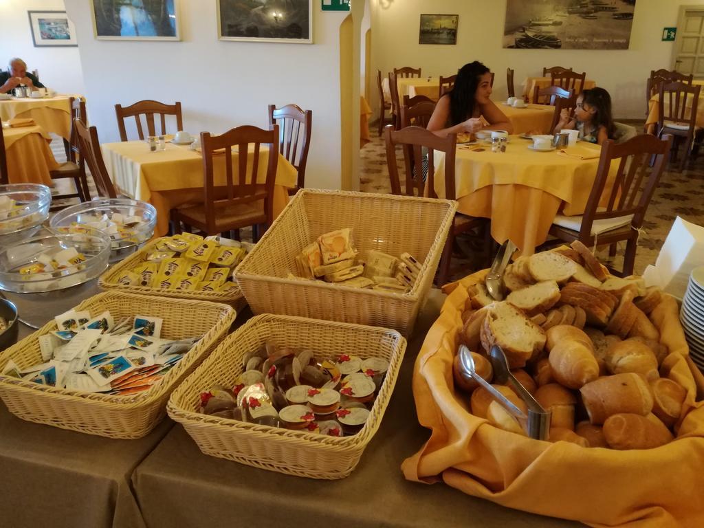 Villa Angela Hotel & Spa Forio di Ischia エクステリア 写真